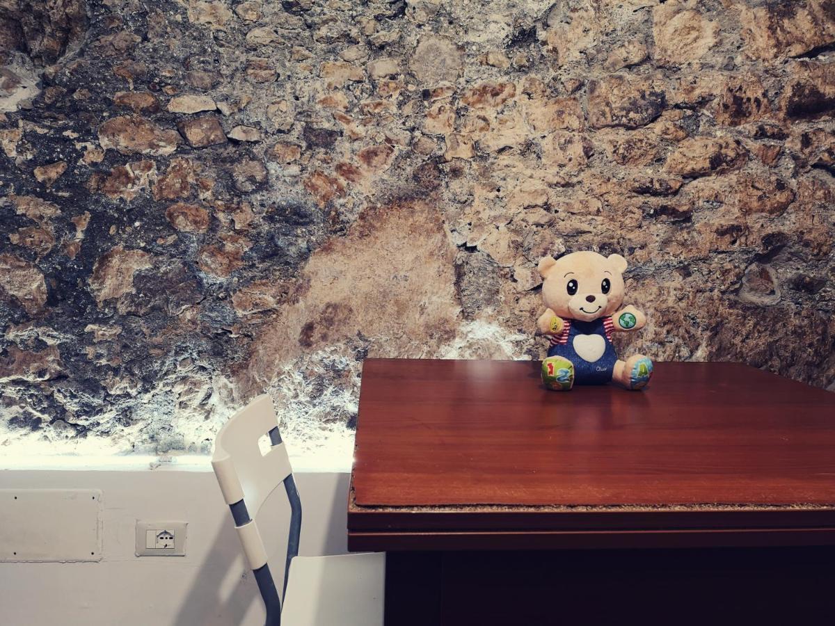 Ferienwohnung Casetta Nel Centro Storico Norma Exterior foto